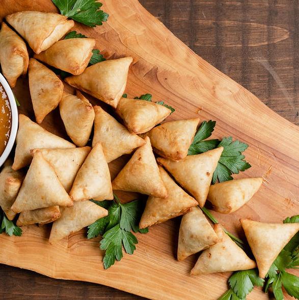 Mini Vegetarian Samosas serves4 10tationHome 